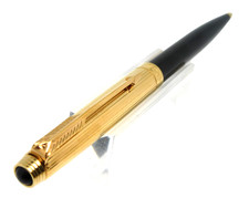 RARE ET MYTHIQUE STYLO BILLE