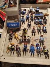 PLAYMOBIL- LOTTO PERSONAGGI COMPLETI/NON COMPLETI- FURGONE E MOTO POLIZIA