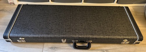 Rara custodia rigida fender - custodia,