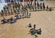 LOTTO SOLDATINI DI PIOMBO