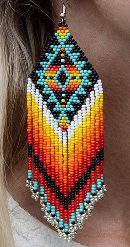 Orecchini tribali nativi