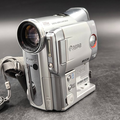 Canon mvx35i video camera - video,