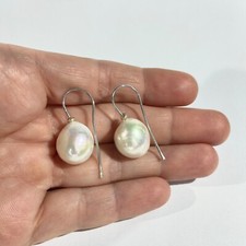 grandi orecchini goccia perle coltivate naturali, fatti a mano in italy