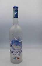 Grey Goose bottiglia vuota da