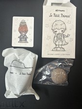 Autentico Popmart Hirono x Le petit Prince Series The Geographer scatola aperta