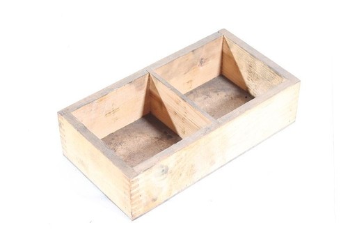Vecchia cassa legno - di,