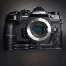 Custodia mezza fotocamera in