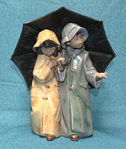 Retired lladro under - lladro, rain