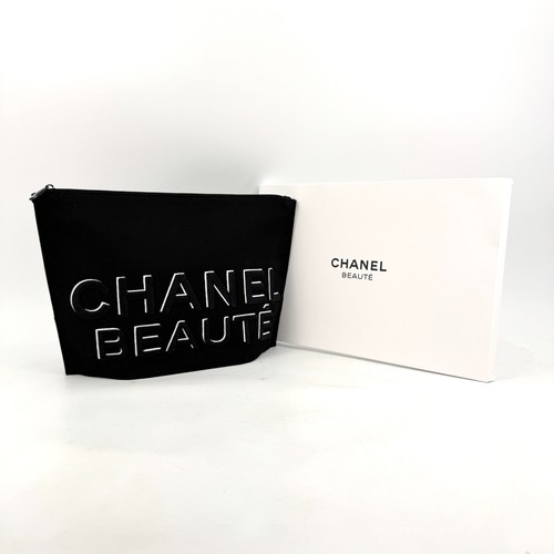 Chanel beaute pouch - chanel, borsa