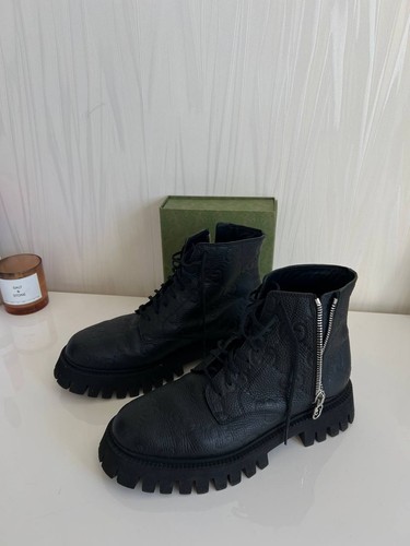 Gucci stivaletti pelle - gg,