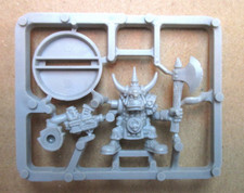 D24c24 grappe ork warhammer - d24c24,