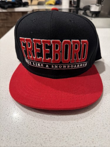 Cappello snapback freeboard - cappello,