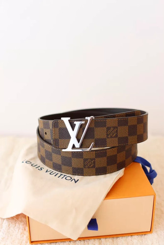 Louis vuitton damier - louis, ebene