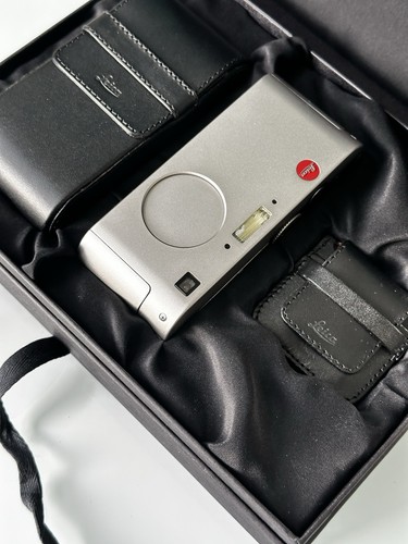Leica lux first - d-lux,