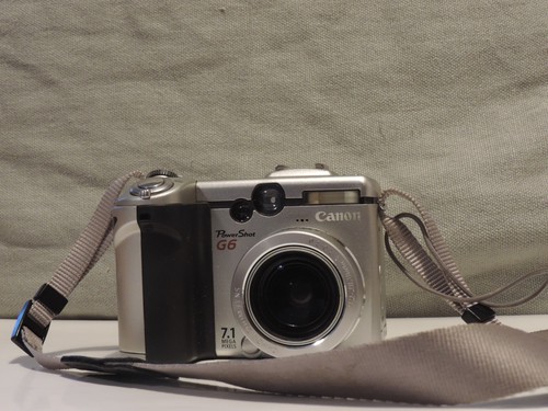 Canon powershot ccd 1 - canon,