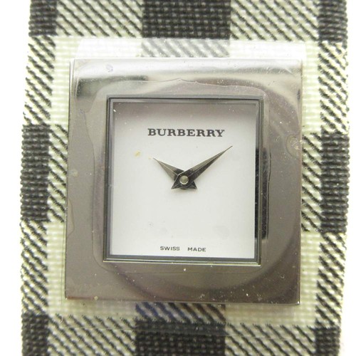 Used burberry 14200l - burberry,