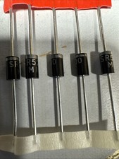 5pezzi SR5200 = SB5200 ORIGINALI DIODO RADDRIZZATORE SCHOTTKY 5A 200V COME FOTO