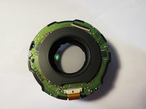 Canon 200mm 8 l is - canon,