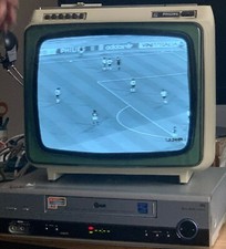 TV TELEVISORE PORTATILE VINTAGE PHILIPS FUNZIONANTE anni 60/70 Type 12 B 610/38W