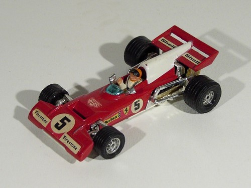 Vecchia auto corsa corgi - auto,