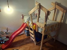 Letto cameretta bambino a soppalco con scivolo