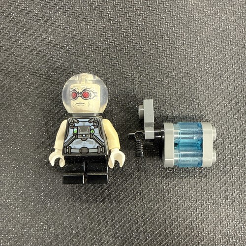 Lego freeze minifigure - mr.,