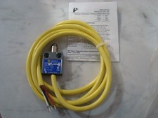 QUADRATO D 9007MS02S0200 SERIE