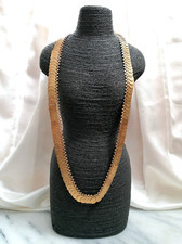 ANTICA PARTICOLARE COLLANA ETNICA A MEDAGLIE VOTIVE OTTONE, INDIA / CEYLON, 1900