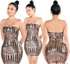 Abito Aperto ricamato Scollo