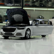 AR-like 1/18 Mercedes-Benz