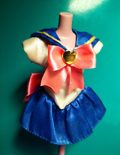 "SAILOR MOON" vestito per bambola, 1995 colore blu,rosa e bianco, altezza 12 cm.