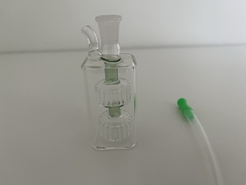 Tubo acqua vetro verde marrone