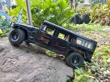 Hummer H1 Black Scala 1:18 Maisto.