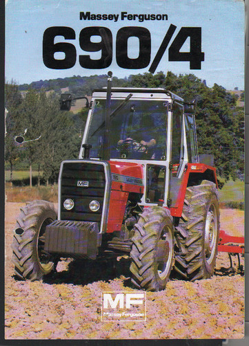 Foglietto brochure trattore