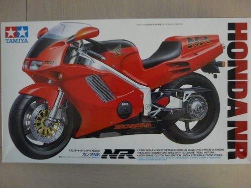 Maquette moto tamiya ref - 1/12,