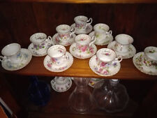 1970 Royal Albert Flower of the month Tazze piu sottotazze servizio completo