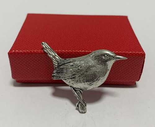 Wren pewter pin badge brooch - pewter,