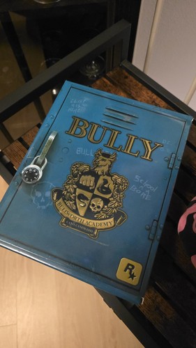 Bully collector edition - bully, collector’s