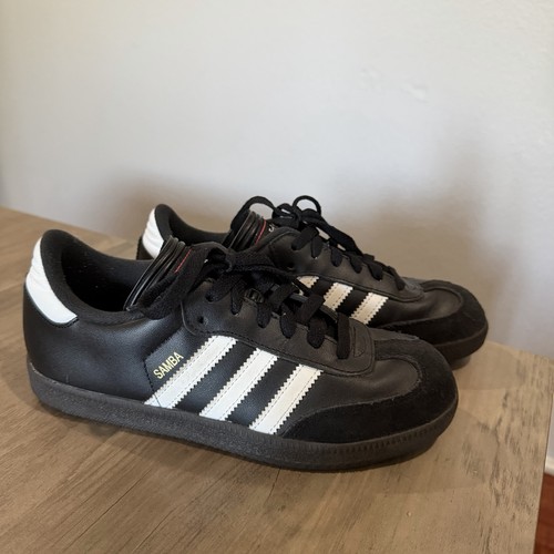 Adidas samba classic - adidas,