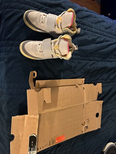 Taglia nike air yeezy - -,