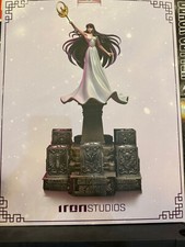 SAINT SEIYA Saori Kido Lady Isabel Athena 1/10 Deluxe Art Statue Iron Studios