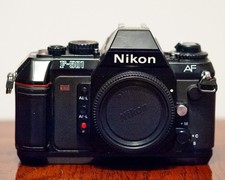 Nikon F-501 AF 35mm SLR Film