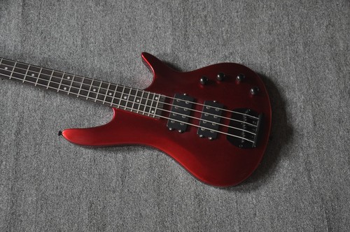 Basso elettrico rosso - elettrico,