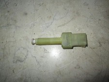 Interruttore luce freno per Audi A4, A3 1° serie cod: 443945515  [2608.14]