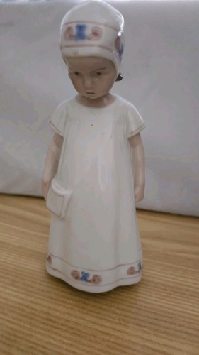 Statua porcellana royal - porcellana,