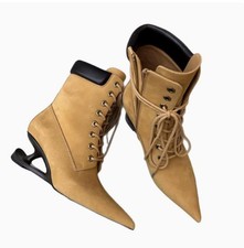 Stivali tacco alto stringati a