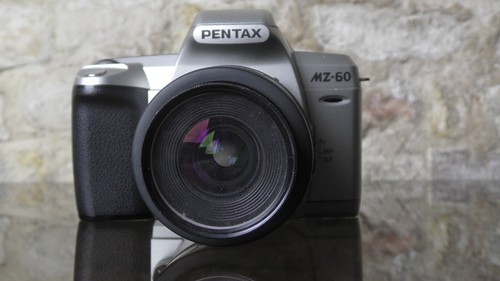 Fotocamera pentax con - mz-60,