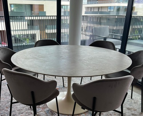 Tulip table with - , travertine