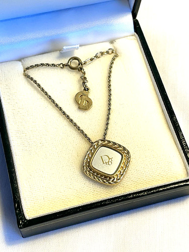 Collana con ciondolo christian - collana,