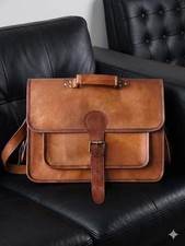 Borsa a mano adatta in pelle